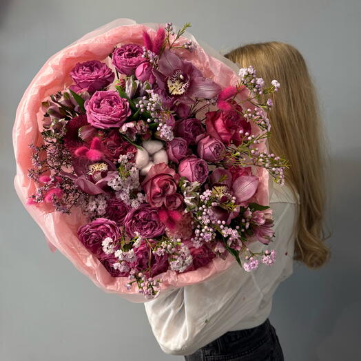 Букет с орхидеями 100