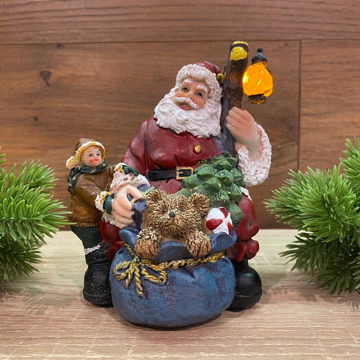 Фигурка с подсветкой Санта с фонарём керамика h=13 см