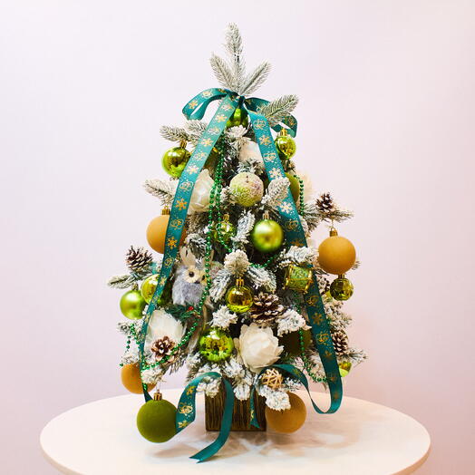 Елка в стиле Chalet Green (medium) в единственном экземпляре
