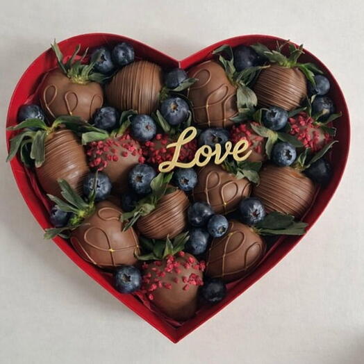 Клубника в шоколаде Love