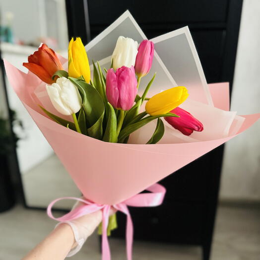 Букет «Колейдоскоп улыбок» к 8 марта