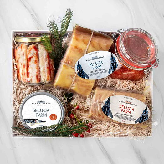 Подарочный набор «Щелкунчик» с икрой 125 г и деликатесами