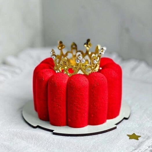 Бенто торт с короной