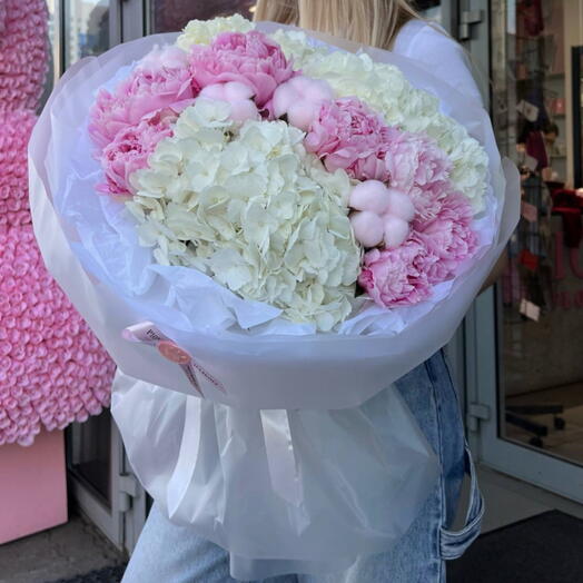 Воздушный букет с пионами 🌸