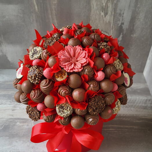 Букет из конфет Red
