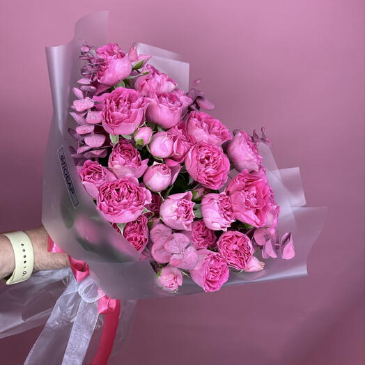 Букет пионовидных кустовых роз 🌹🌹