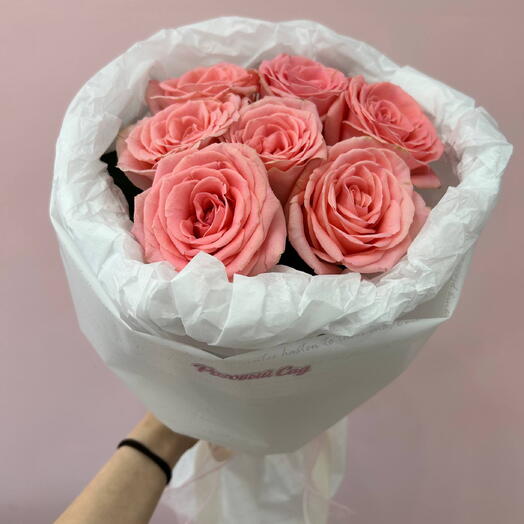 🌸 Нежный букет из роз