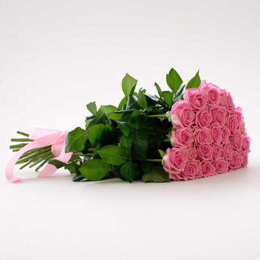 Букет из 25 роз "Розовые розы"