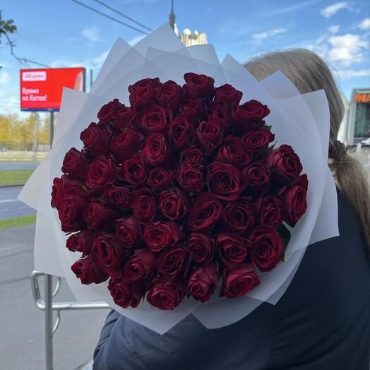 51 Роза некрупная