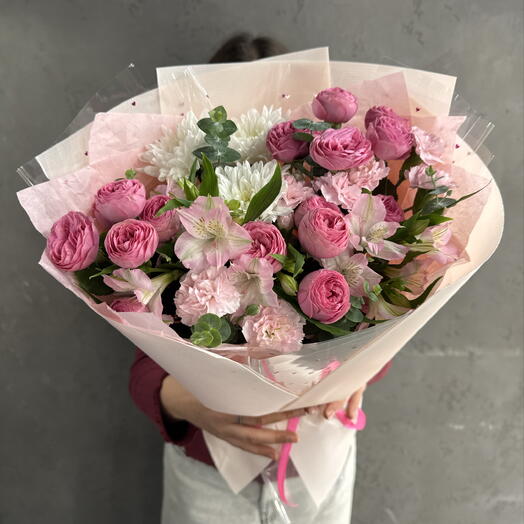 Сборный розовый букет🎀