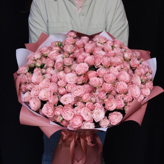 Mono bouquet 90 из 51 кустовой пионовидной розы сорта Madam Bombastic