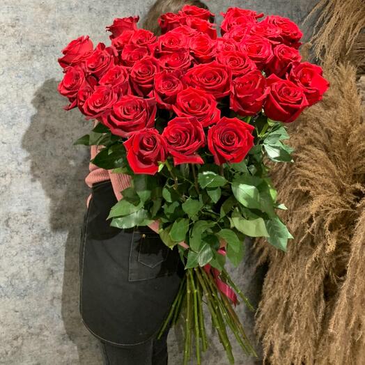 41 красная  роза 🌹