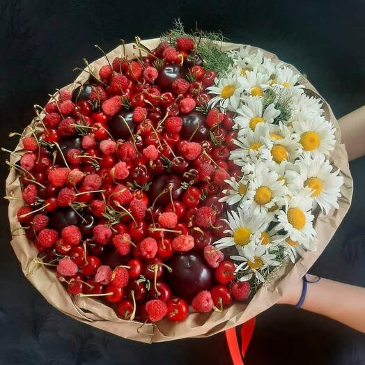 Букет из ягод