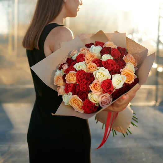 Букет из 51 розы микс