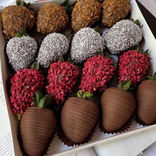 Fresas en chocolate - un regalo de 16 piezas