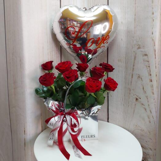 Flowers in a box Roses with Foil balloon Silver