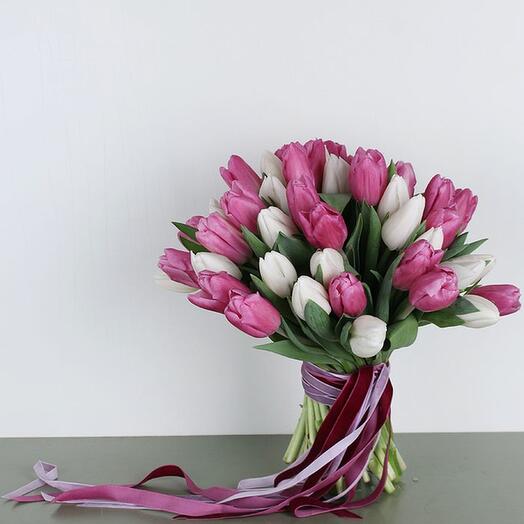 51 Mixed Tulips Bouquet