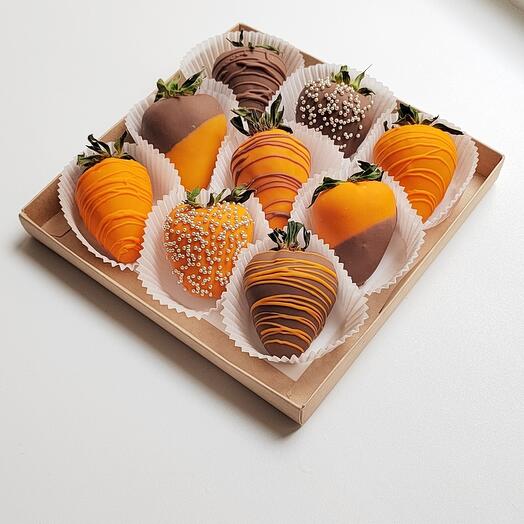 Клубника в шоколаде апельсиновом