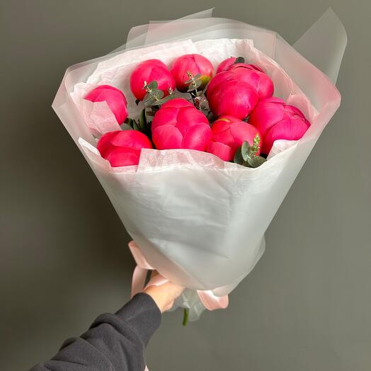 9 Peonies Coral Charm
