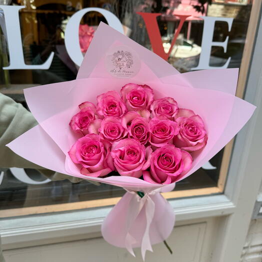 11 Sweet unique pink roses (long stem 70cm)