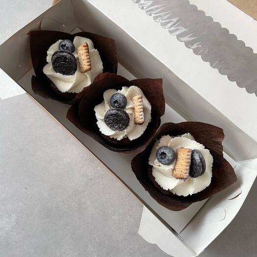 Набор из 3 шоколадных капкейков на 14 февраля День влюбленных