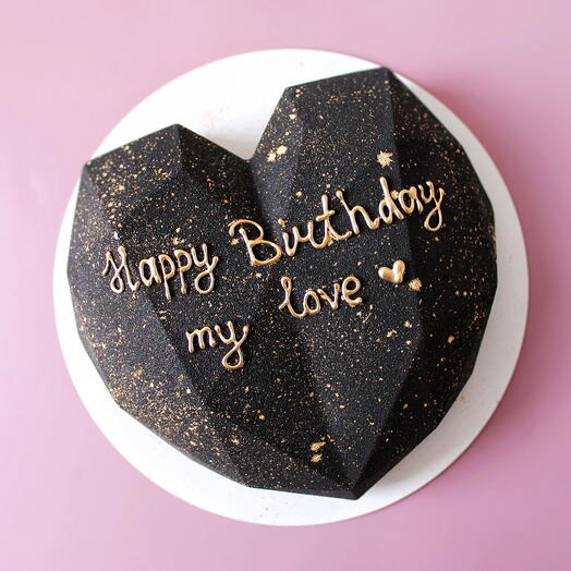 Муссовый торт сердце в подарок на день рождения черный с золотом мужчине, девушке
