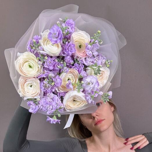 Дуо маттиола и ранункулюсы