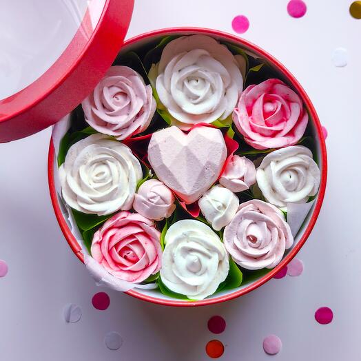 Букет из зефира для мамочки "Love"