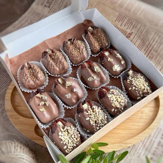 Набор финики в бельгийском шоколаде