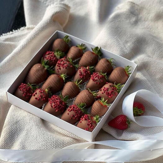 Клубника в шоколаде "Paris"🍓