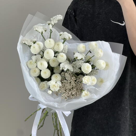 Bouquet with white santini, bush carnations, statice and ozothamnus