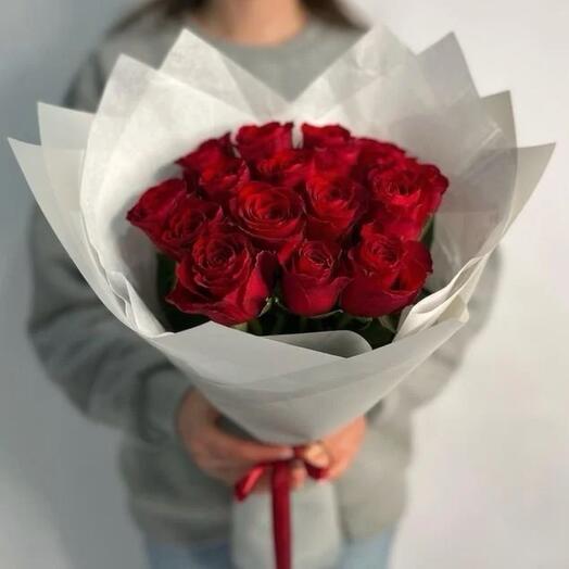 Букет 15 красных роз🌹