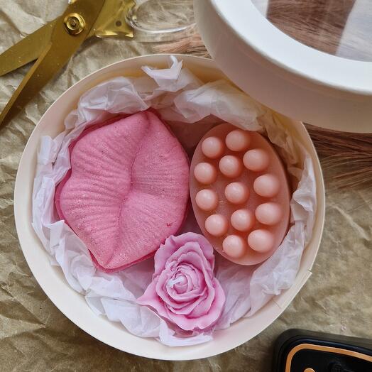 Спа бокс с мылом, бомбочкой и свечей