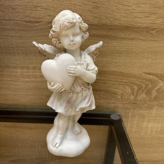 Ангел с сердцем