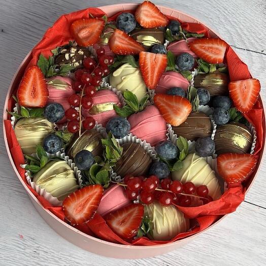 Клубника в шоколаде Berry Gift