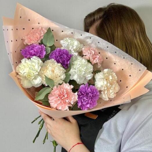 Микс кружевных диантусов с эвкалиптом. VKF44