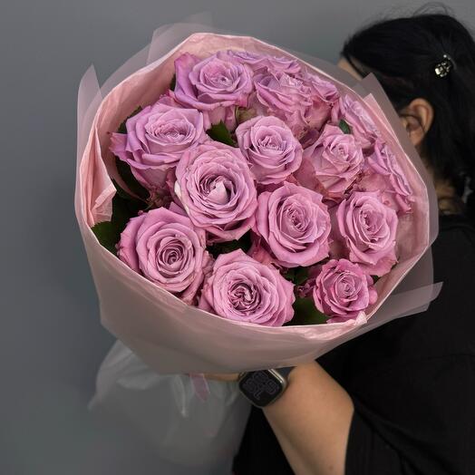 Lavender Kiss - Моно-букет из 15 роз нежно-сиреневого оттенка 💜