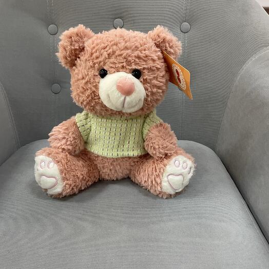 Персиковый мишка в свитере