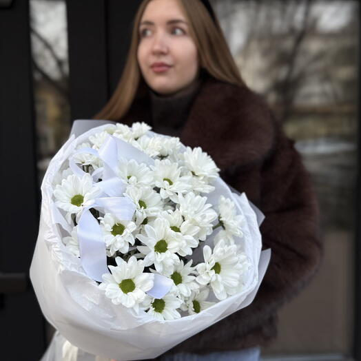 Букет кустовых ромашковых хризантем