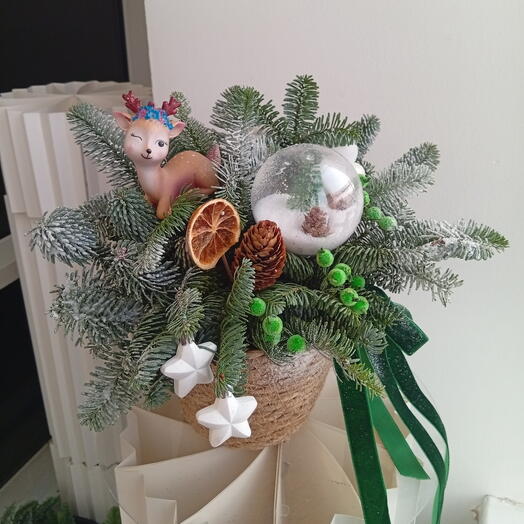 Цветы в коробке