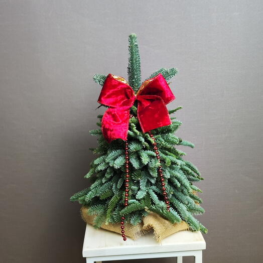 Ёлка их живой пихты с бантом Малышка