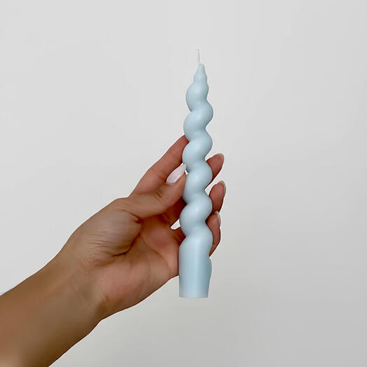 Свеча «Спираль» голубая
