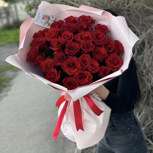 Букет из 31 красной розы для любимой 🥰