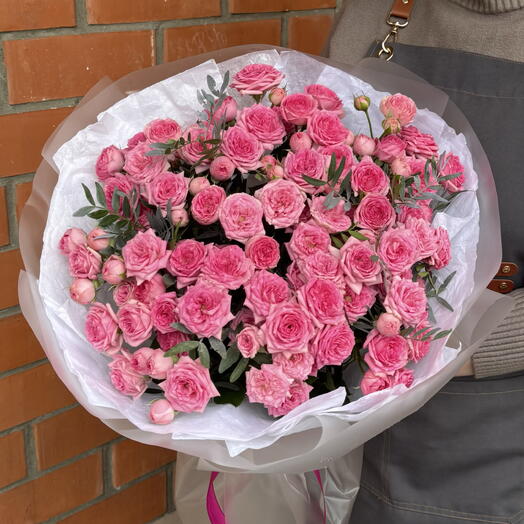 Букет из пионовидных кустовых роз 🌸🌸🌸