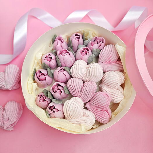 Зефир ассорти: сердечки и тюльпаны в подарок девушке