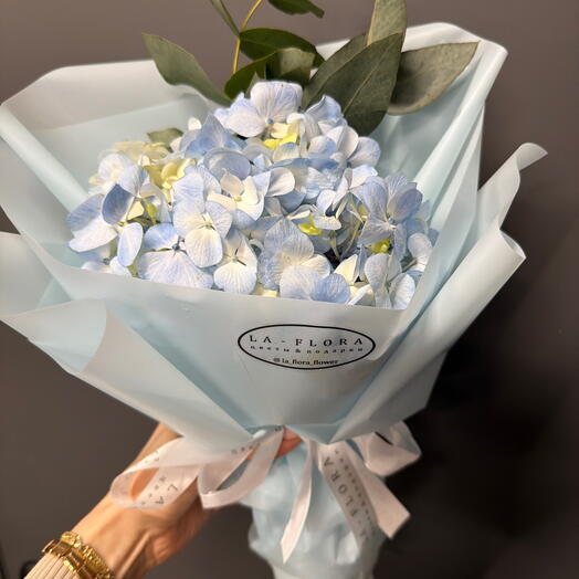 Un delicado Ramo de hortensias