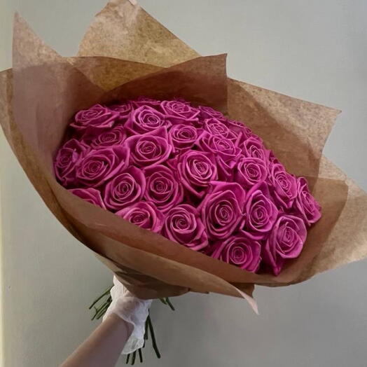 Роза фуксия 31