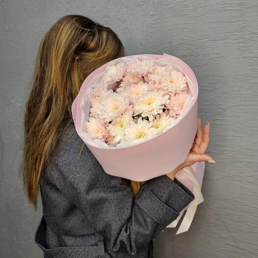 Букет из кустовых хризантем розовый