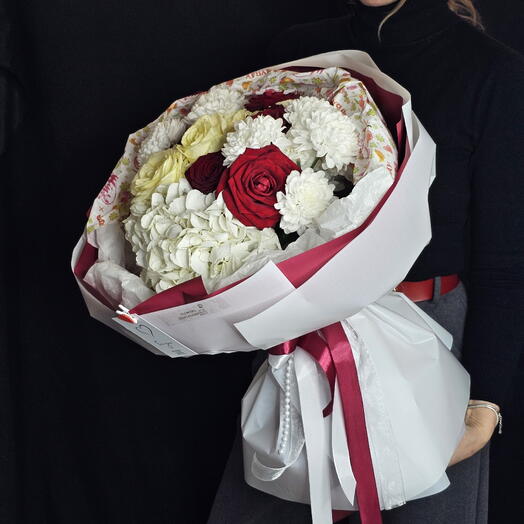 ❣️ Букет "Чувства" авторский букет Любимой, красных роз, белых роз, гортензия, пышный букет, красивый букет, маме, дофаминовый