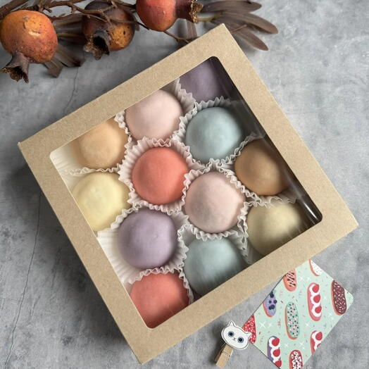 Нетривиальные моти. Муссовые японские пирожные 12 штук